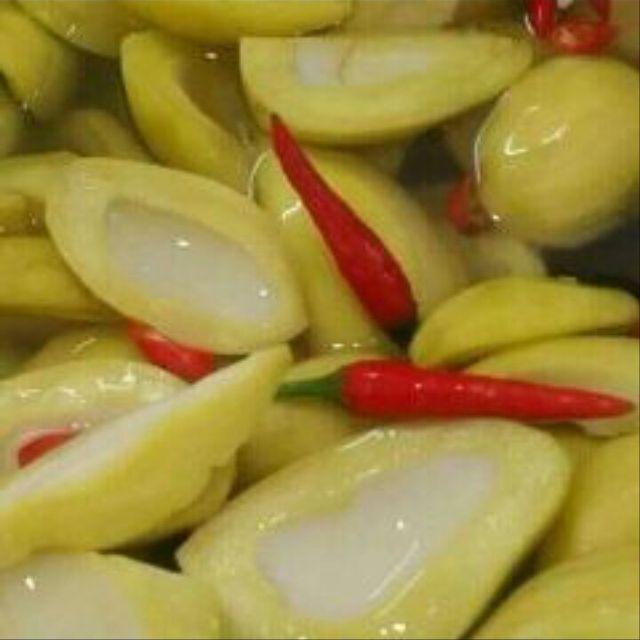Xoài non ngâm chua