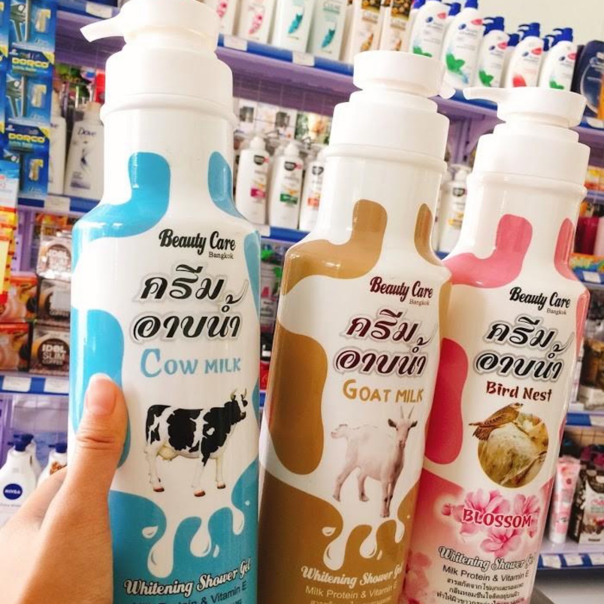 Sữa tắm beatycare 1200ml, một số tỉnh miền Trung đang bị ảnh hưởng bởi mưa lũ nên những đơn hàng được giao nhận và vận chuyển qua khu vực này sẽ chậm hơn dự kiến