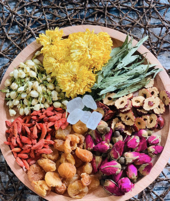 Trà Detox hoa quả sấy khô giảm cân