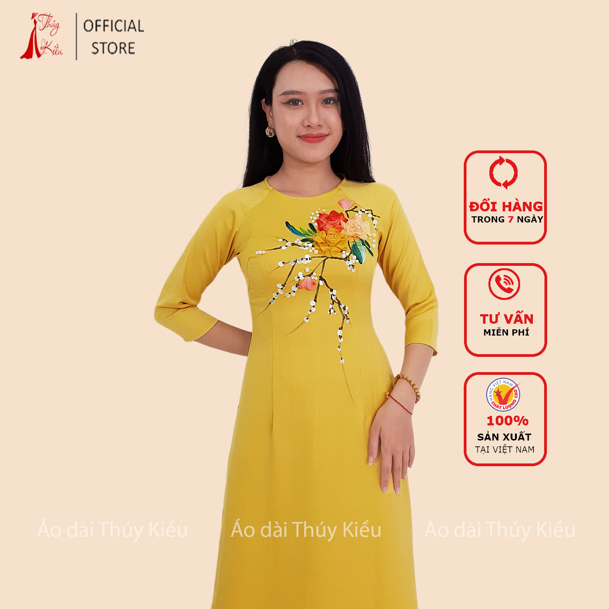 Áo dài lụa Tây Thi cổ tròn nền vàng đính kết hoa 3 màu AT31