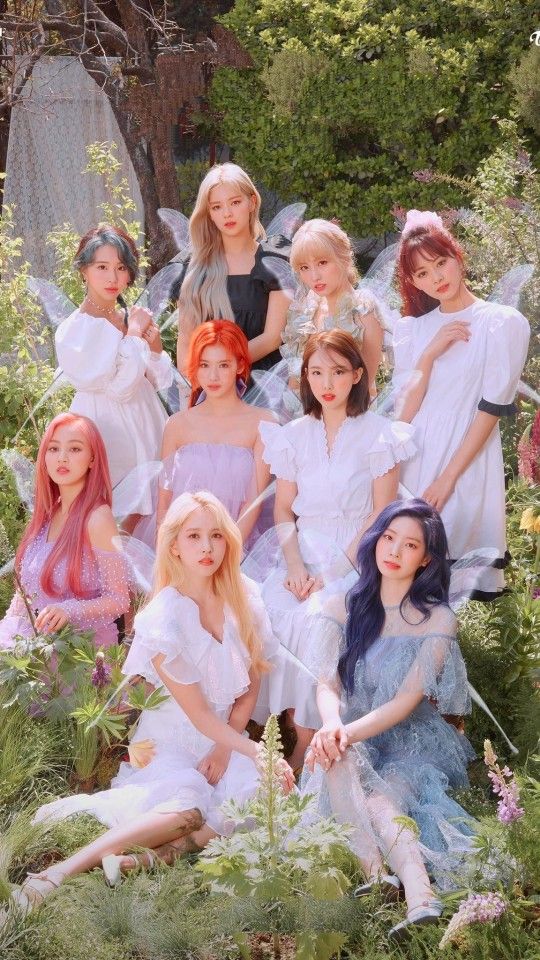 30 ảnh lomo TWICE More and More (kèm dây treo và kẹp gỗ)