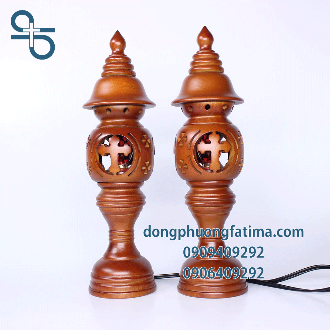 Đèn bàn thờ2 cây đèn gỗ chóp nhọn
