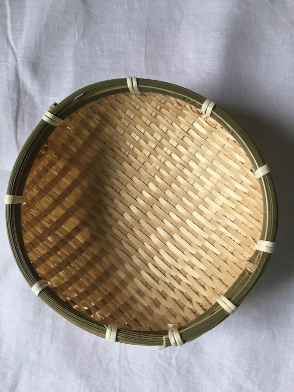 Combo khách đặt- gồm mẹt tre đk 35cm, rá tre tí trang trí đk 10 cm, rổ tre , rá tre 20 cm