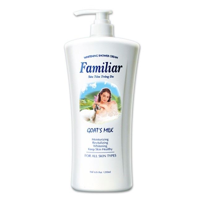 ?? sữa tắm familiar sữa dê - 1200ml