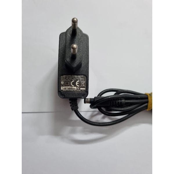 Apdapter 12v-0.5a