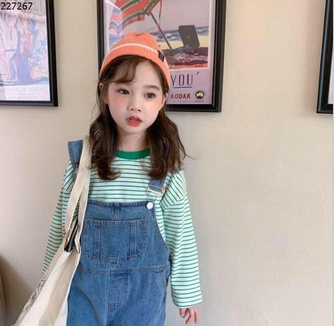 Yếm Jean cho bé gái phong cách Hàn Quốc