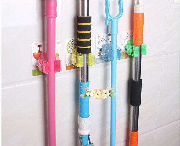 combo 2 móc treo chổi, cây lau nhà treo tường
