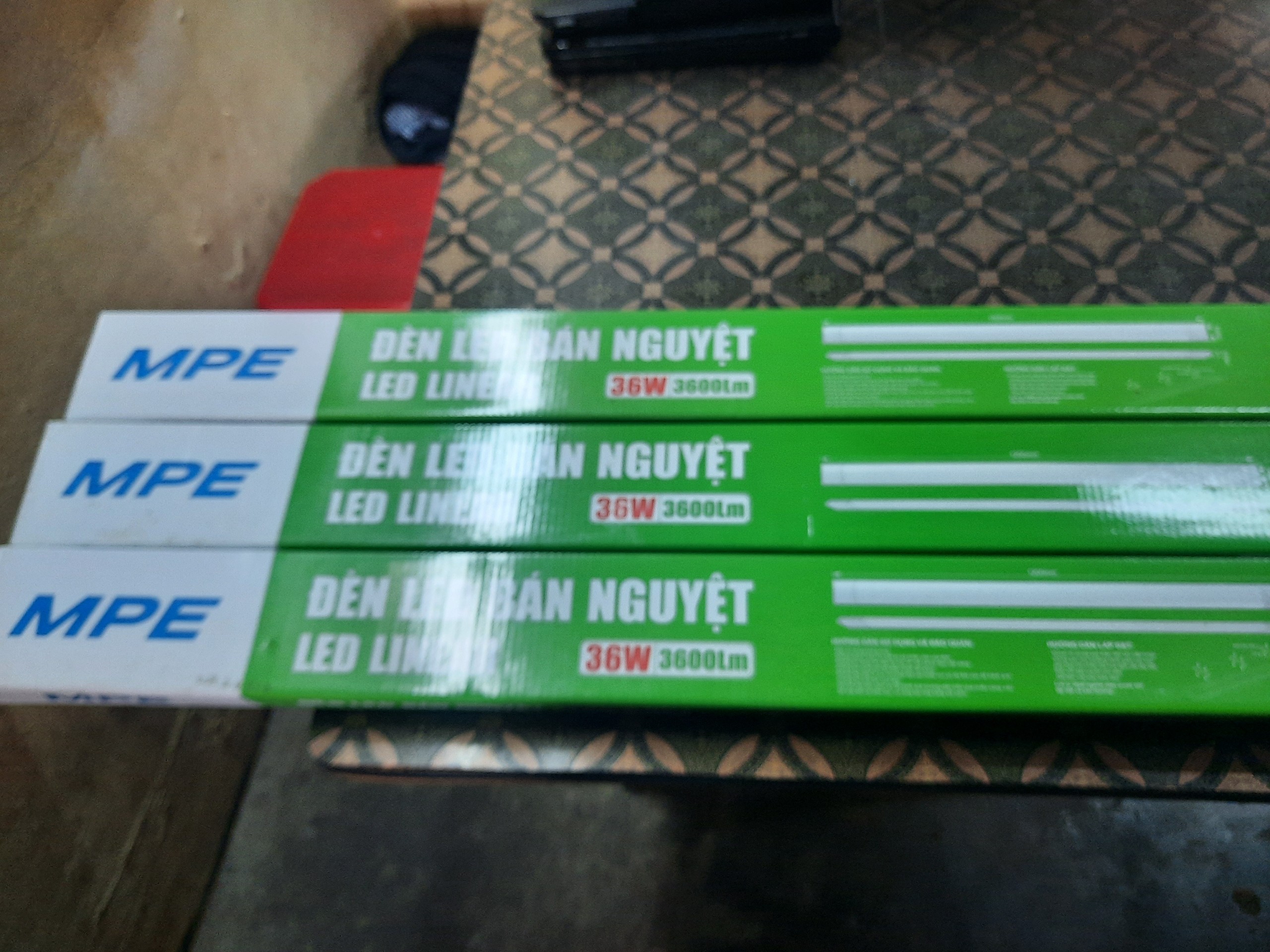 Đèn led bán nguyệt mpe 6 tấc & 1m2 chính hãng