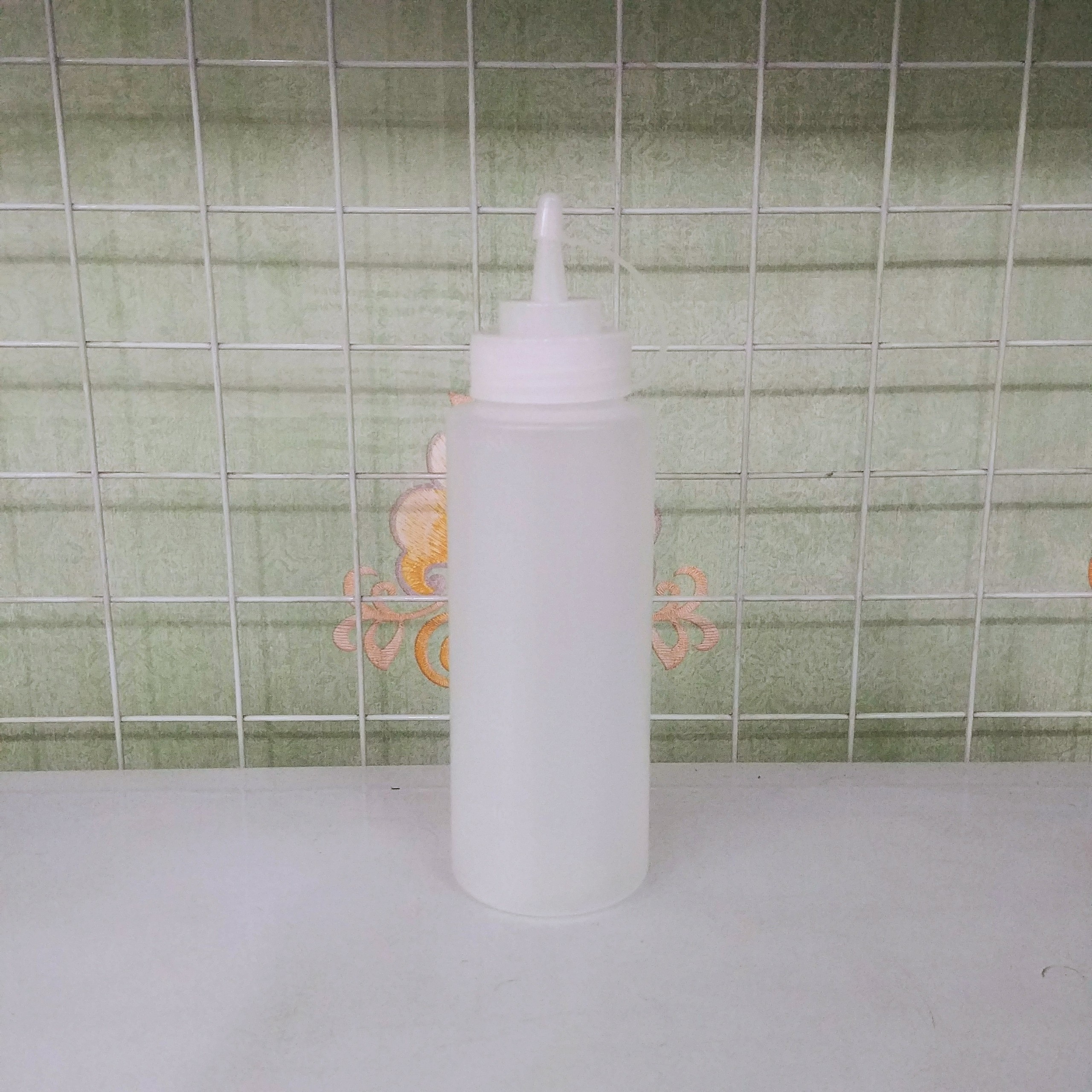 Bình nhựa đựng nước sốt 500ml