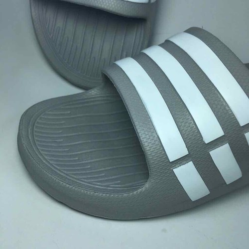 [Giá lẻ=Sỉ] Dép nam siêu nhẹ màu xám kẻ trắng dép đúc nguyên khối chất bền, tặng kèm đón gót giày