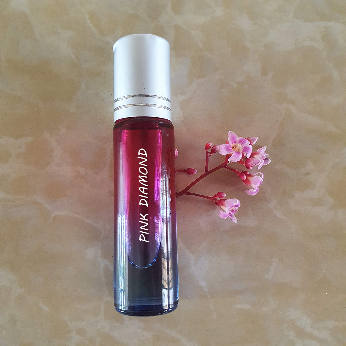 Nước hoa nữ dạng lăn PINK DIAMOND tuyệt tác mùi hương, tạo tinh thần thoải mái và nâng tầm cuốn hút cho chủ nhân 10ml
