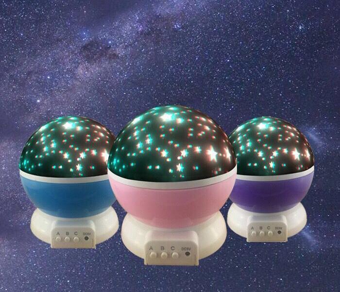 Đèn xoay bầu trời trăng sao lãng mạng 2020