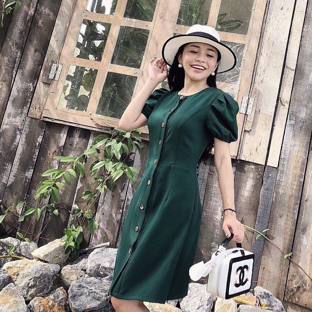 Đầm đi tiệc dáng xòe đính nút trước trẻ trung năng động, đầm cổ tròn tay ngắn bo xinh xắn màu xanh - dx602