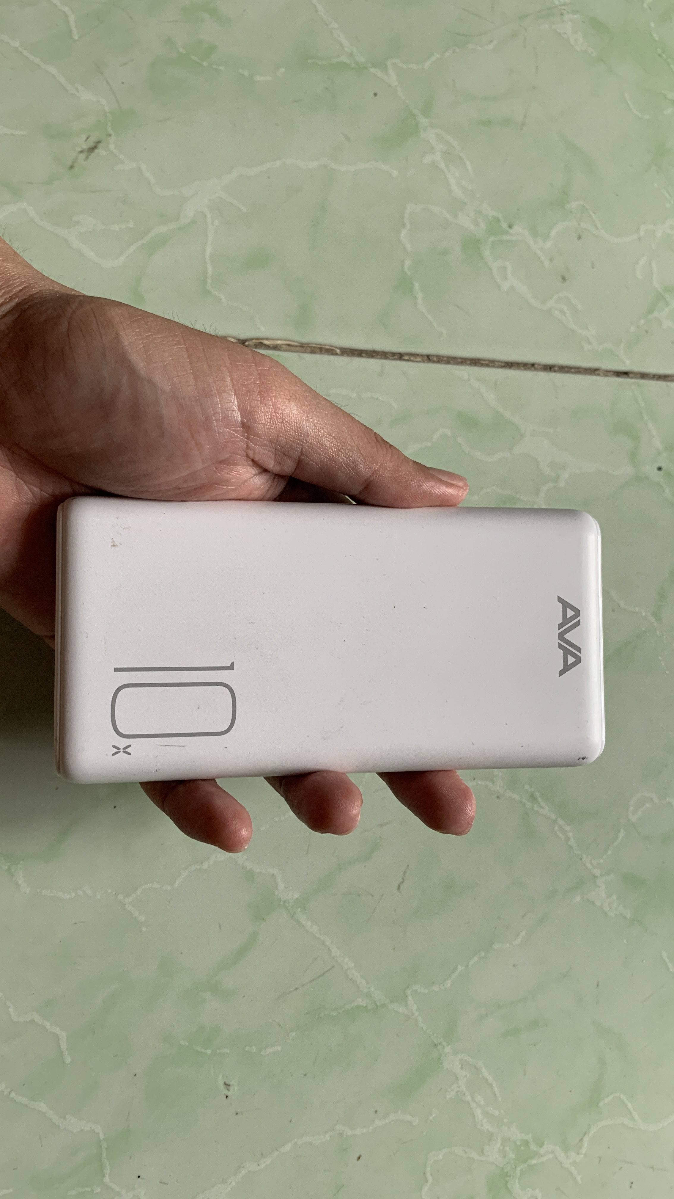 Pin sạc dự phòng AVA PJ JP196 dung lượng 10000mah.