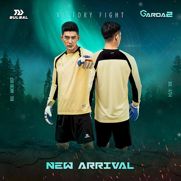 Quần áo thủ môn có đệm tay dài, bộ đồ đá banh bulbal garda 2 a704 mẫu mới - dungcusport