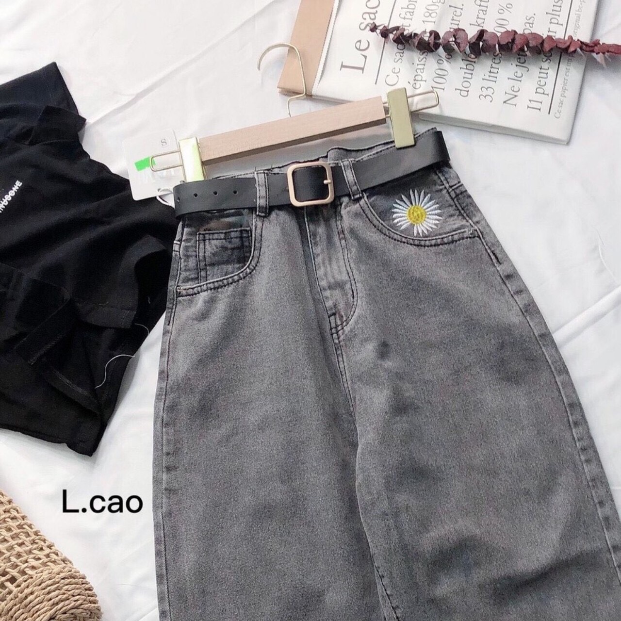 Quần baggy jean nữ thêu hoa cúc chất bò co giãn nhẹ thơi trang cao cấp mẫu mới Shop Thịnh Tửng Q2