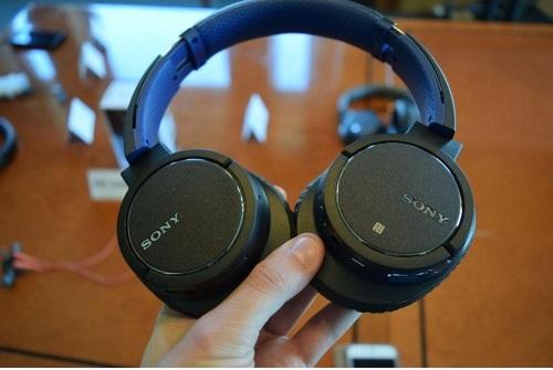 Tai nghe Sony MDR-ZX770BN