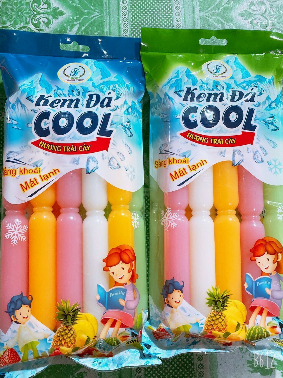 2 TÚI Thạch KEM ĐÁ mát lạnh cho cả nhà cùng vui - Túi 10 cây - SHOP ANPHUONG