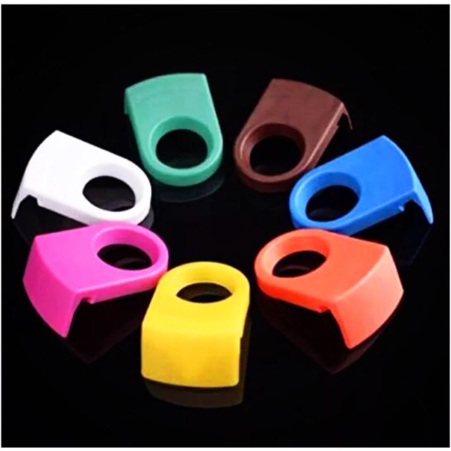 Kẹp gài miệng ly dụng cụ giữ chai bia úp ngược bằng nhựa, nhiều màu