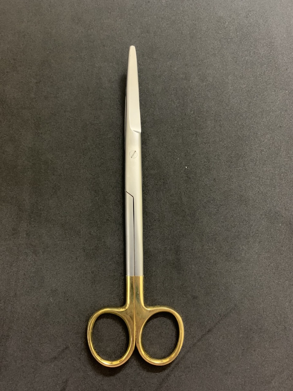 Kéo Mayo thẳng 18cm, chuôi vàng