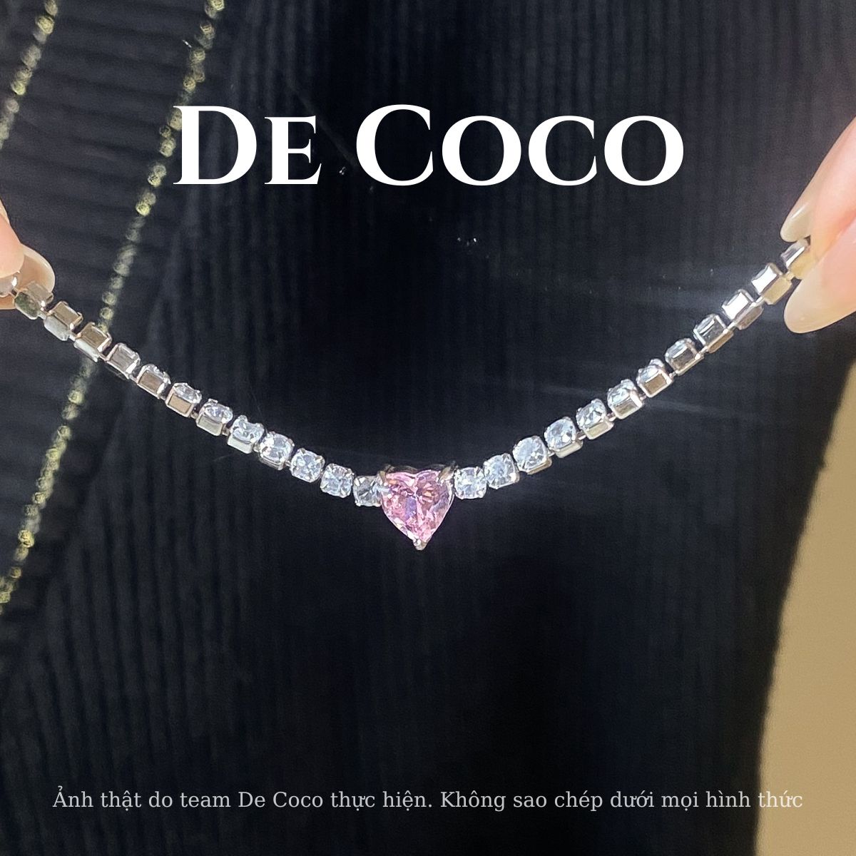 Không đen gỉ - vòng tay lắc tay full đá trái tim hồng posie de coco