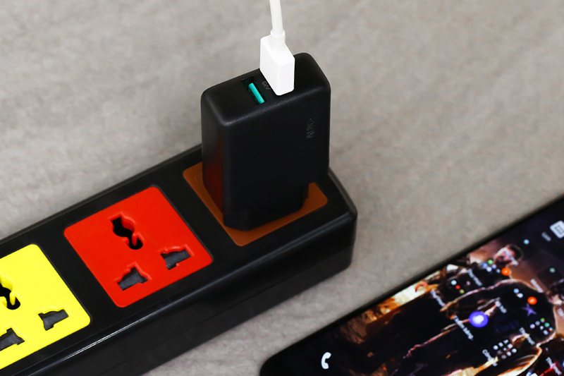 Adapter sạc usb 12w dual aukey pa-u50