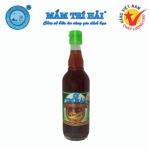 Nước mắm (nhỉ) cá cơm (40 độ -500ml), dùng trong chế biến món ăn làm tăng hương vị, hoặc làm món chấm, thương hiệu mắm Trí Hải, xuất xứ Việt Nam