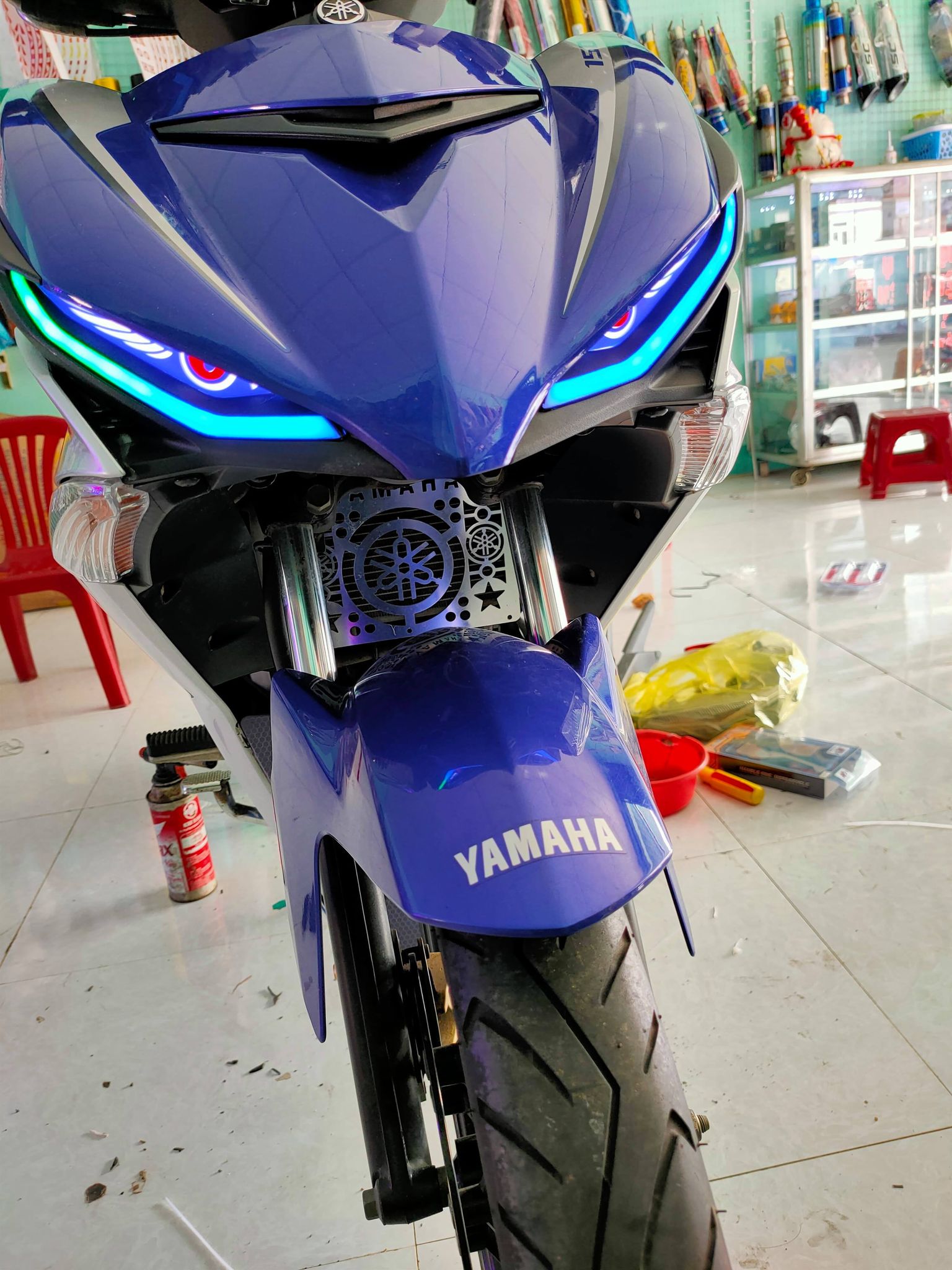 Audi A11 kết nối điện thoại thông minh , mắt cáo lắp cho ex 150 làm full zắc cắm như zin , và full điện