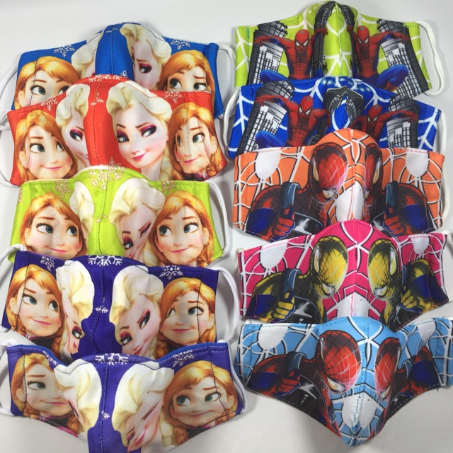 Khẩu trang vải cotton 4 lớp- hình elsa, anna và siêu nhân cho bé yêu