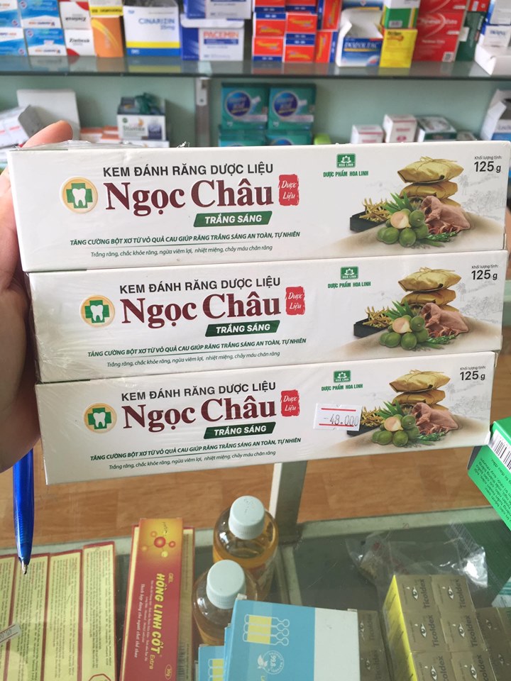 KEM ĐÁNH RĂNG NGỌC CHÂU TRẮNG SÁNG MỚI