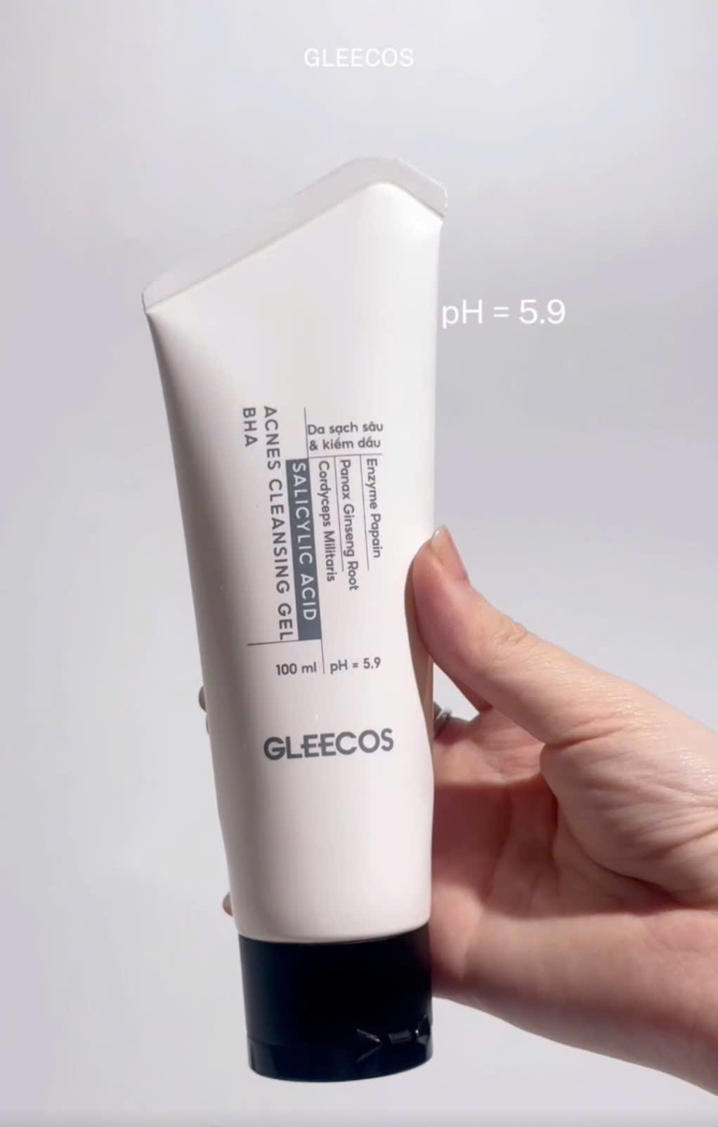 Sữa Rửa Mặt Làm Sạch sâu kiềm dầu dành cho Nam giới Acnes Cleansing Gel BHA Gleecos 100ml