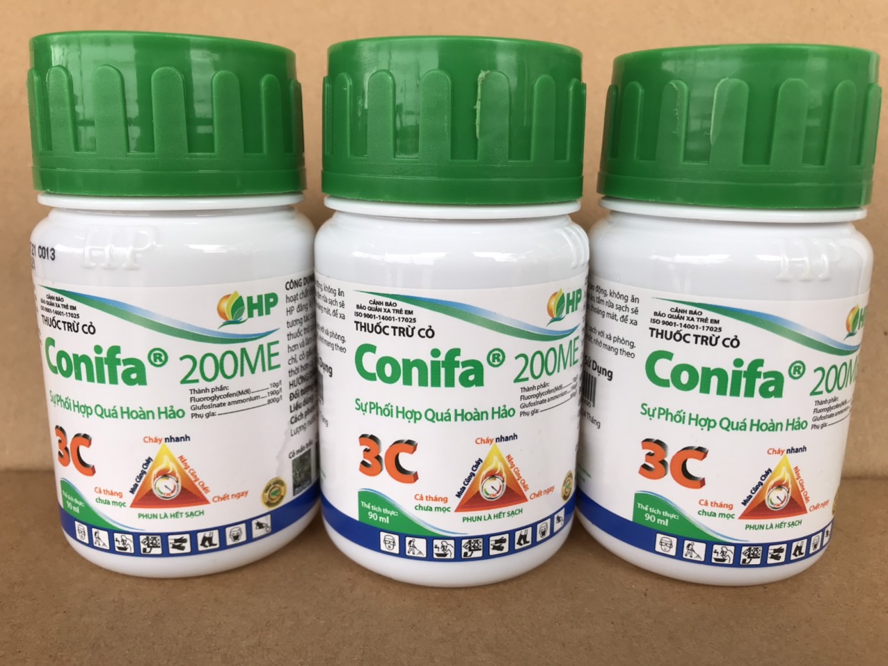 [FREESHIP+ QUÀ] Thuốc cỏ lưu dẫn thế hệ mới Conifa 3C trừ mần trầu, cỏ tranh, cỏ chỉ, cỏ gấu (cỏ cú ), cỏ thài lài,..vv.. và hơn cả tháng cỏ mới thể bắt đầu nảy mầm trở lại- Nông Nghiệp Xanh