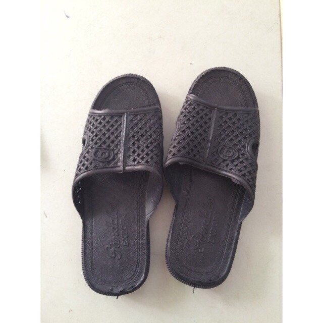 Dép tổ ong đen to - 1 đôi size ngẫu nhiên