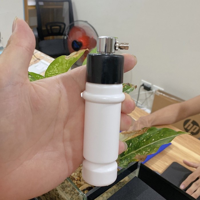 Bình phun sương của máy 5in1, máy hút mụn Alkato