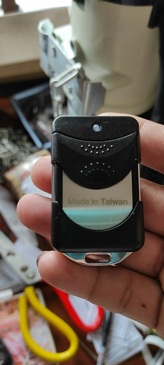 # Remote cửa cuốn, tay điều khiển cửa cuốn mã học 433 mhz inox