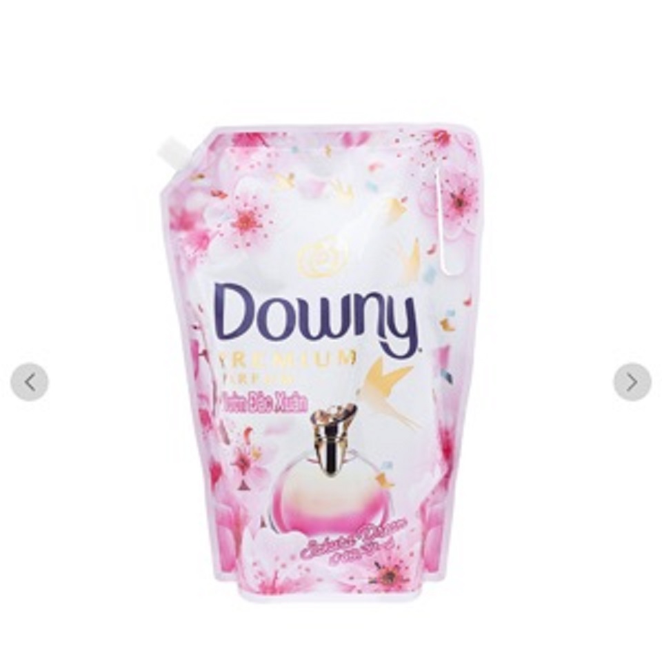 Nước xả vải Downy Premium Parfum vườn đào xuân túi 2.4 lít