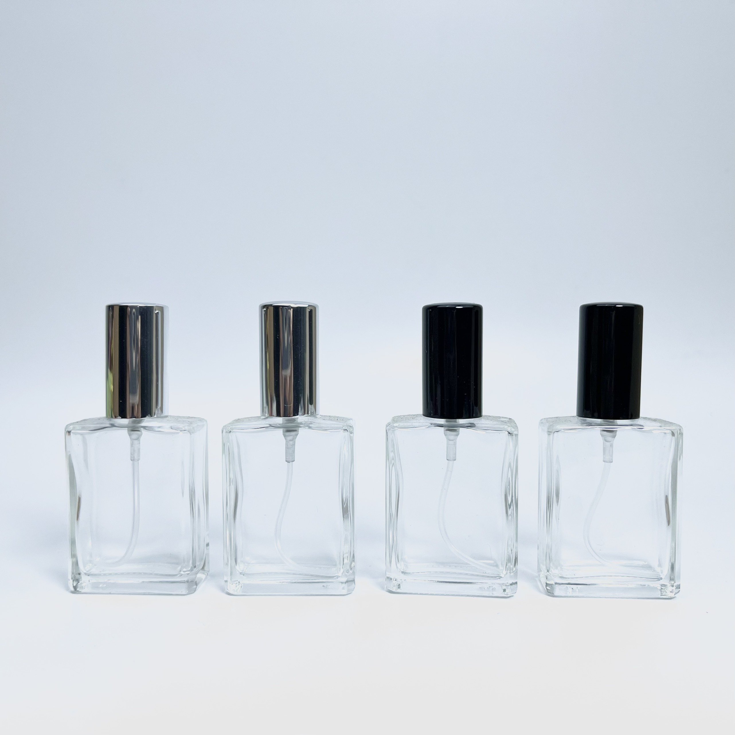 Lọ,chai đựng nước hoa-vuông dẹp-dạng phun sương-dung tích 15ml