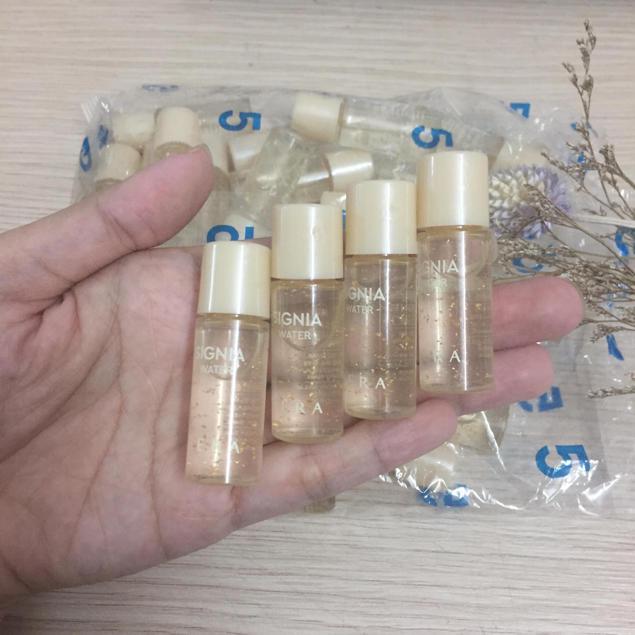 [HCM]Combo 5 Chai Nước Hoa Hồng Hera Signia Hoa Thủy Tiên Chứa Vàng 24k 5ml