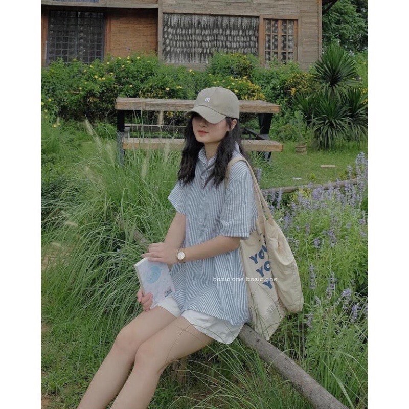 Sét áo sơ mi kẻ xanh và quần sooc trắng ulzzang siêu xinh thiết kế đẹp
