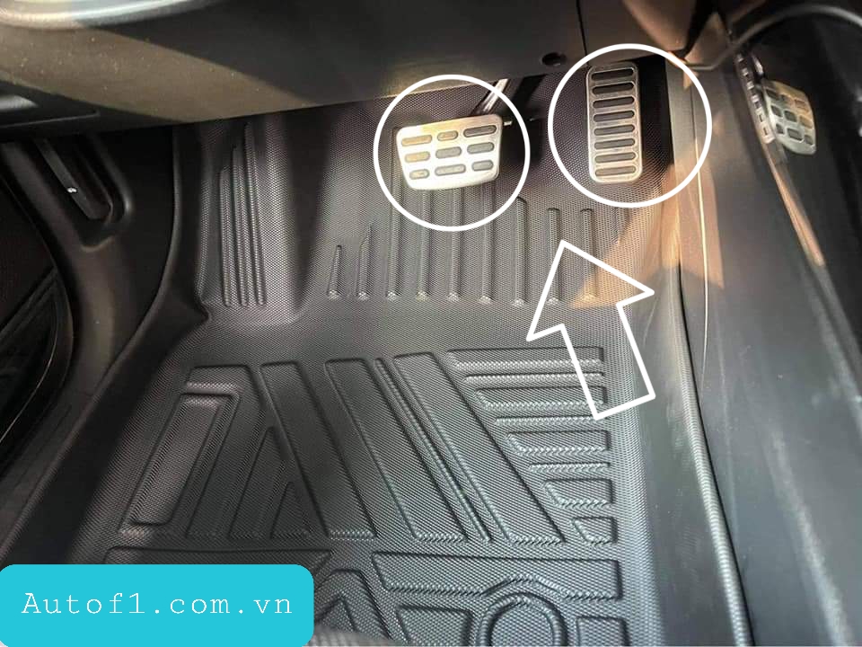 Ốp chân ga và phanh xe Kona, ốp chân ga chân phanh xe Kona - hàng Hàn Quốc