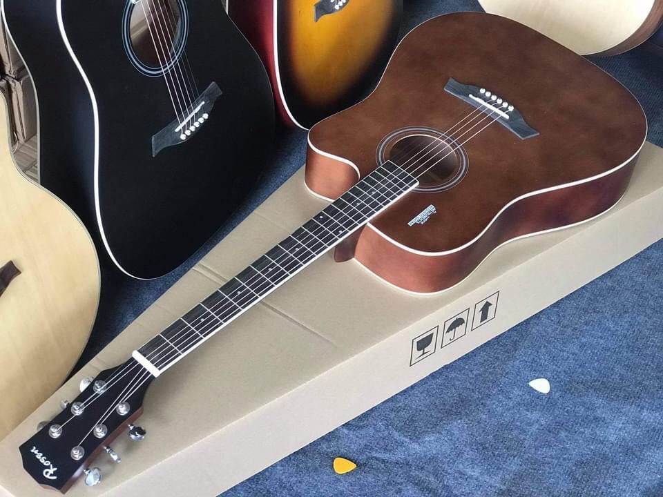 Đàn Guitar Acoustic Rosen R135 gỗ thịt phiên bản 2023 chính hãng- Tặng Kèm Phụ Kiện
