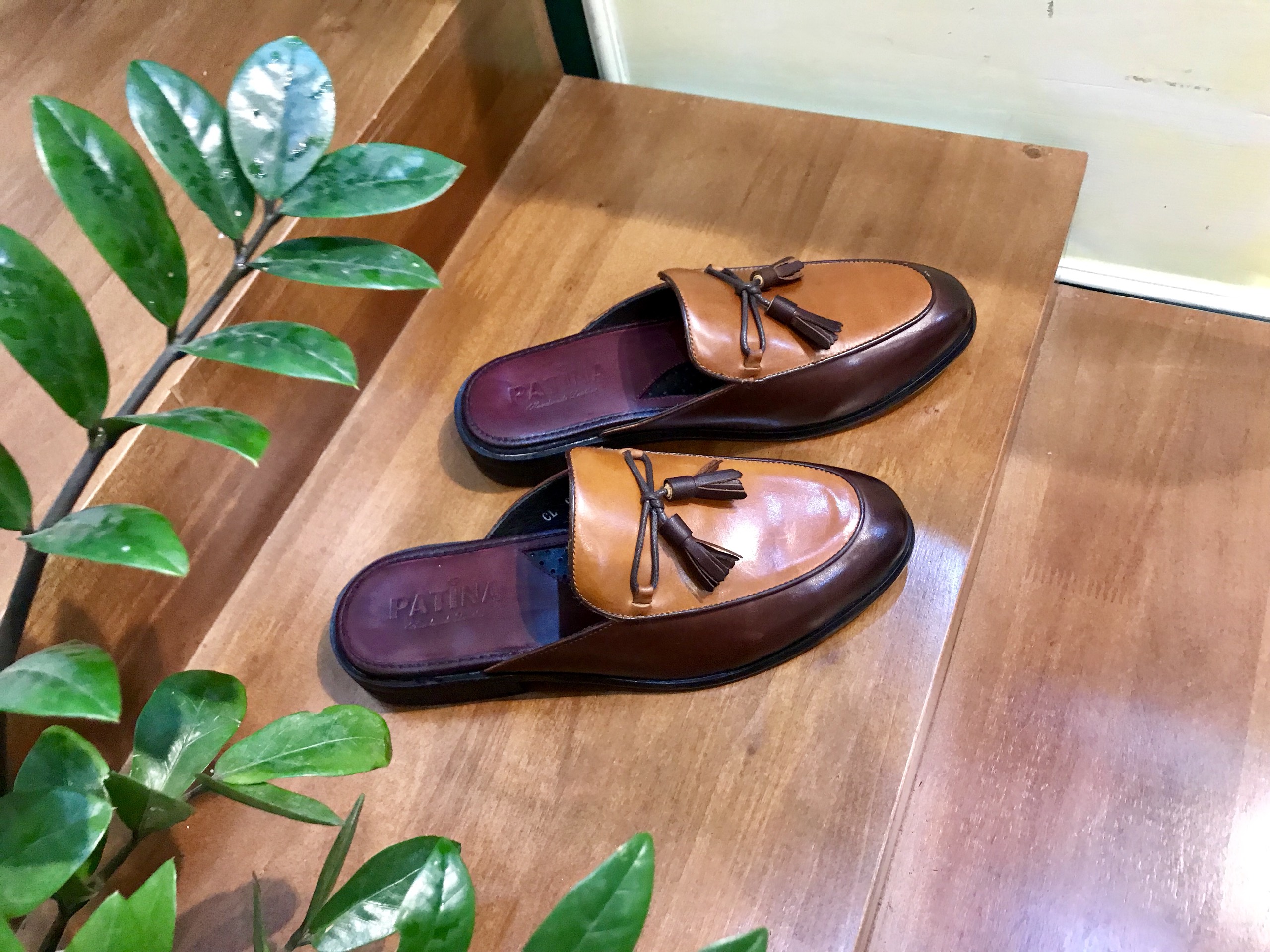 Sục da nam patina nâu vàng chuông