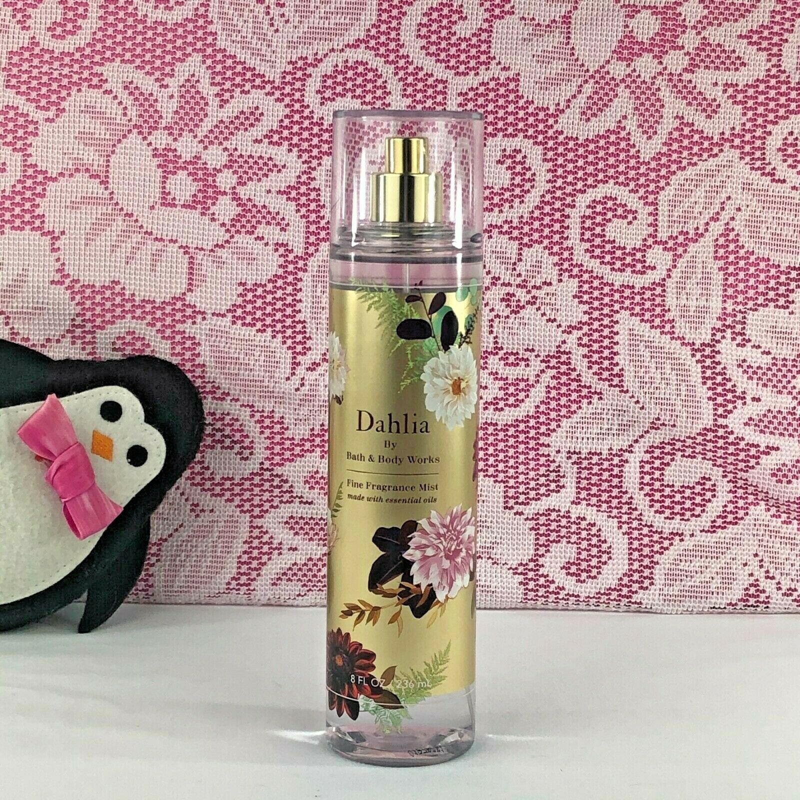 Xịt thơm toàn thân tông nước hoa Bath & Body Works - Dahlia - Fragrance Mist 236mL