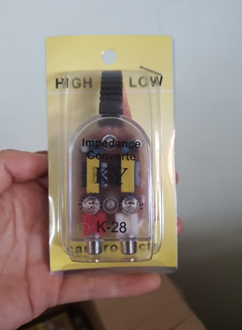 Line Out - bộ chuyển đổi âm thanh cho loa sup, trầm, bass xe hơi