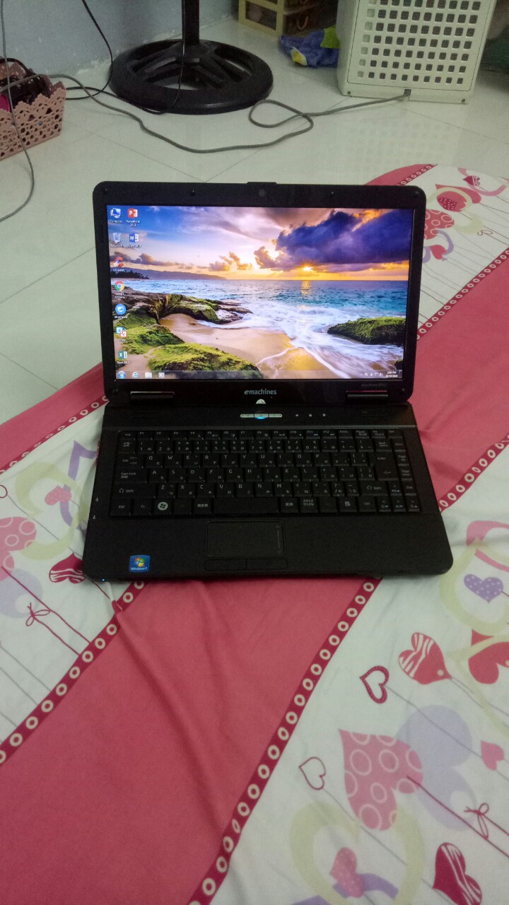 Laptop acer amachi