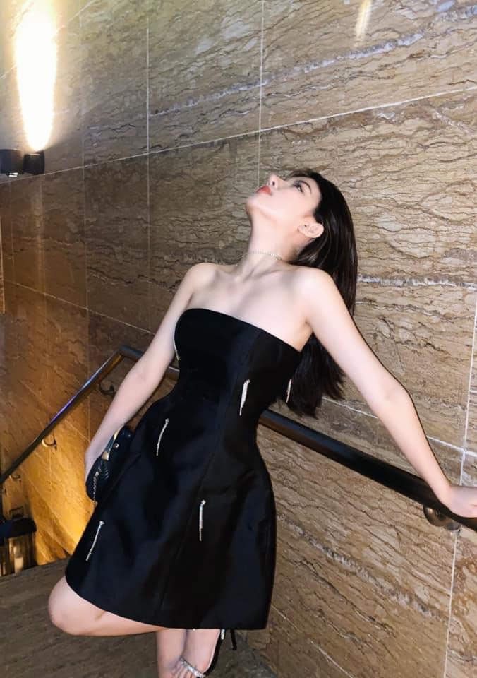 Đầm đính đá sang trọng Starring Dress - Có mút ngực