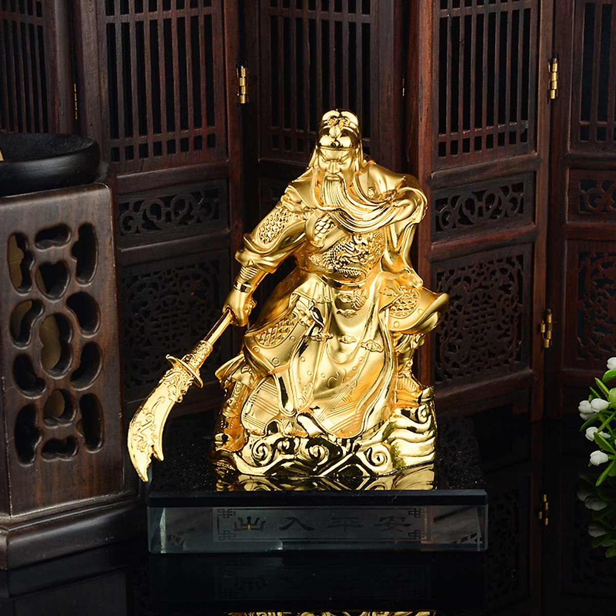 Tượng nước hoa quan công