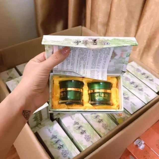 Bộ mỹ phẩm hoàng cung xanh cao cấp 2in1