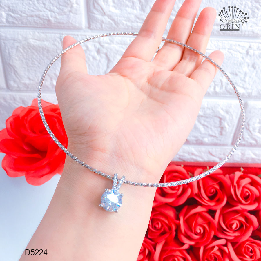 Kiềng cổ nữ, kiềng nhuyễn mặt viên đá trắng thời thượng Orin D5224