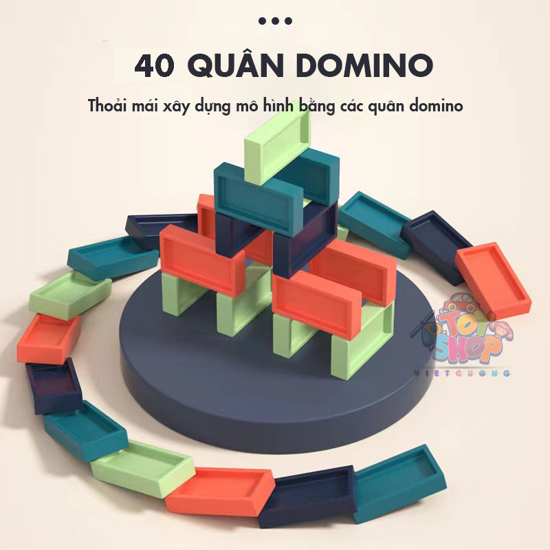 100 quân Domino
